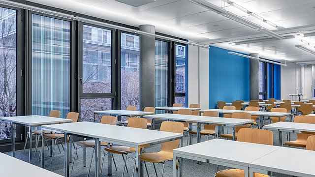 Schulzimmer im Puls5